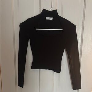 Like new Aritzia babaton knit sweater top